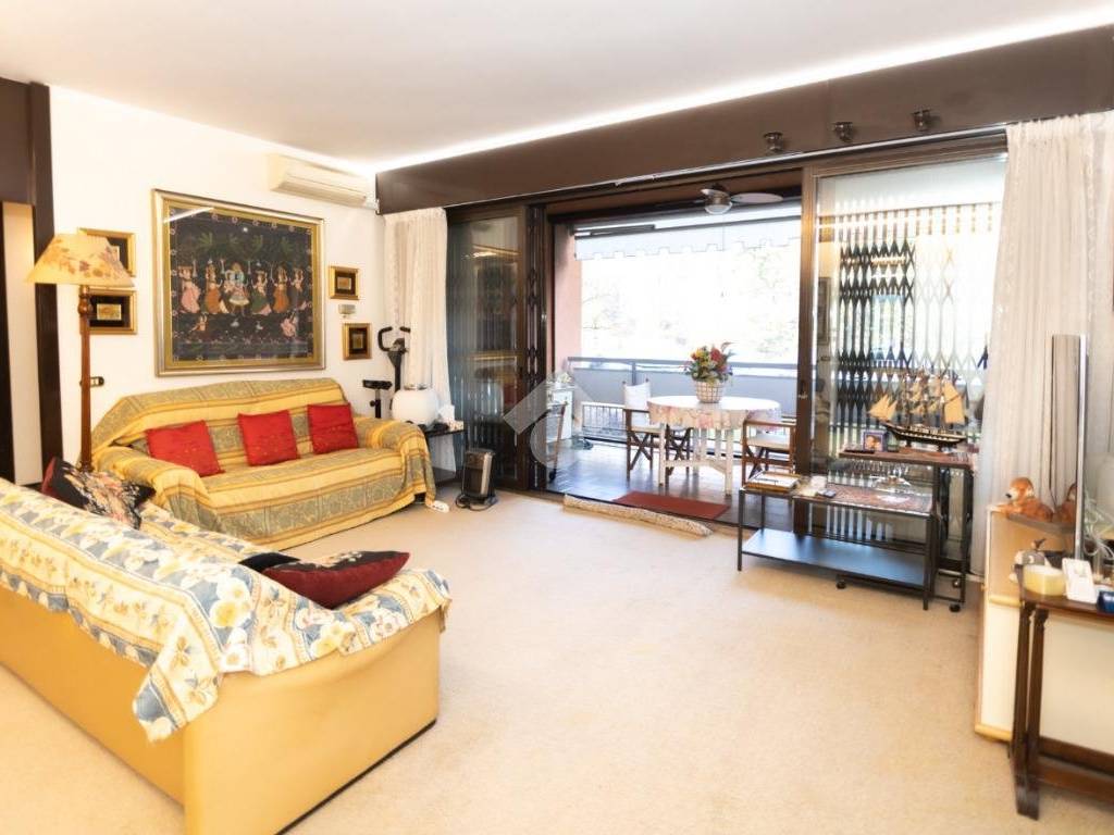 appartamento in vendita a Basiglio