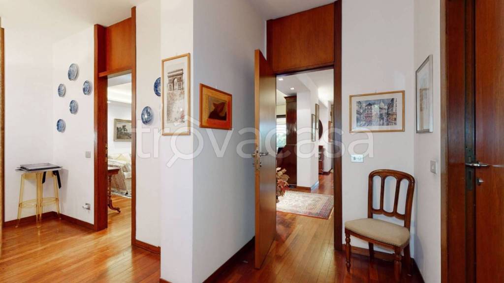 casa indipendente in vendita a Basiglio
