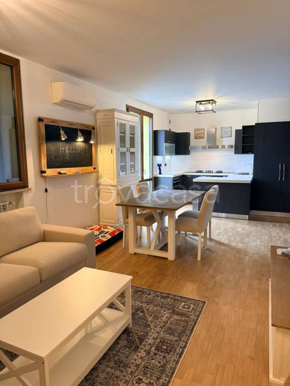 appartamento in vendita a Basiglio