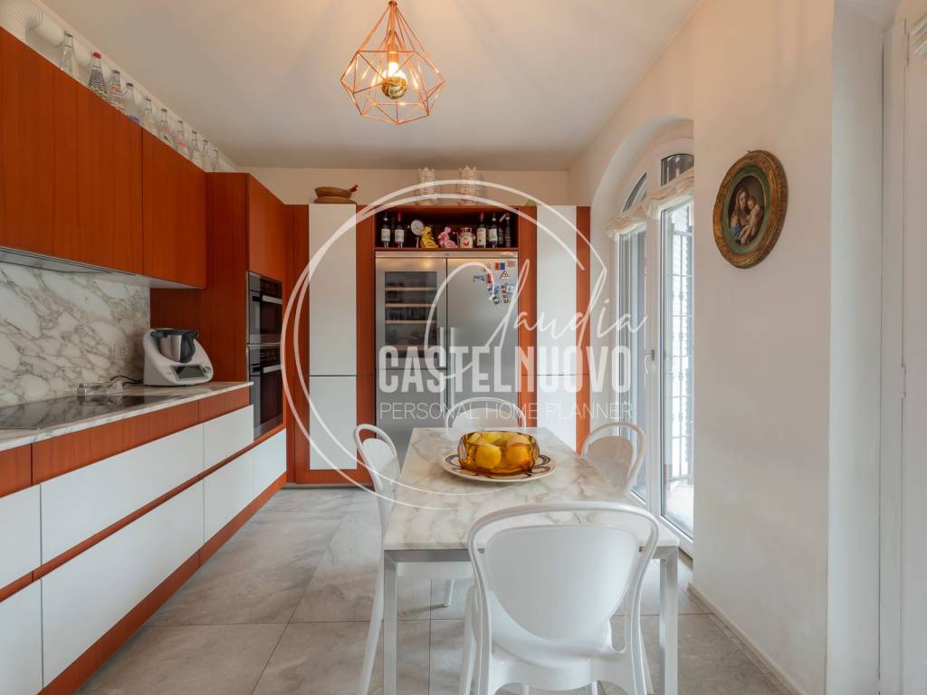 casa indipendente in vendita a Basiglio