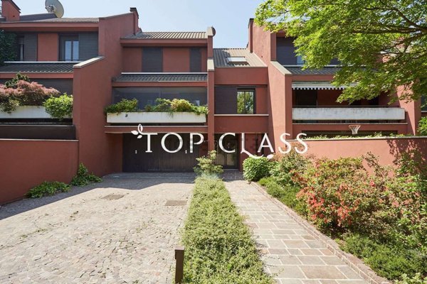 casa indipendente in vendita a Basiglio