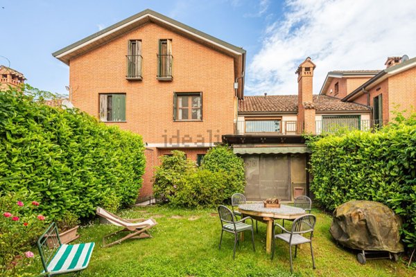 casa indipendente in vendita a Basiglio