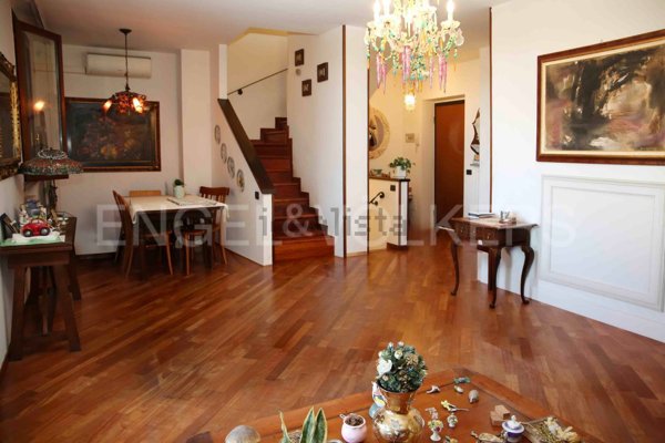 casa indipendente in vendita a Basiglio