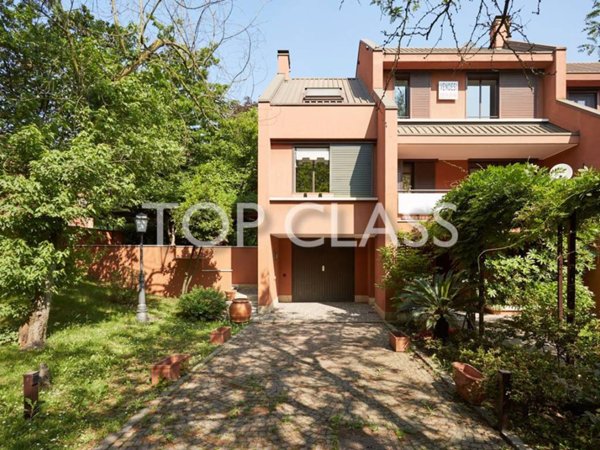 casa indipendente in vendita a Basiglio