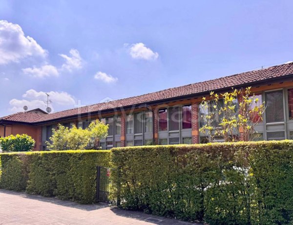 appartamento in vendita a Basiglio in zona Cascina Vione