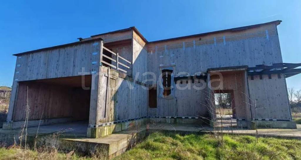 casa indipendente in vendita a Basiglio