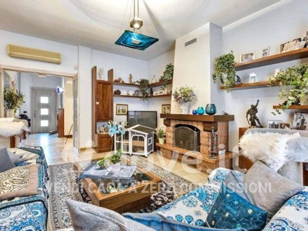 casa indipendente in vendita a Basiglio