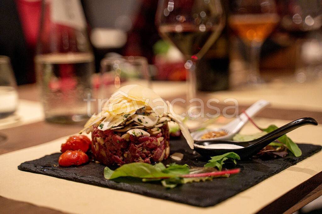 negozio in vendita a Basiglio