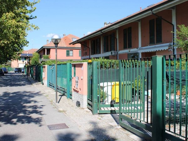 appartamento in vendita a Basiglio in zona Cascina Vione