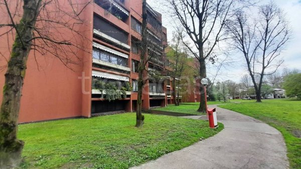 appartamento in vendita a Basiglio in zona Cascina Vione
