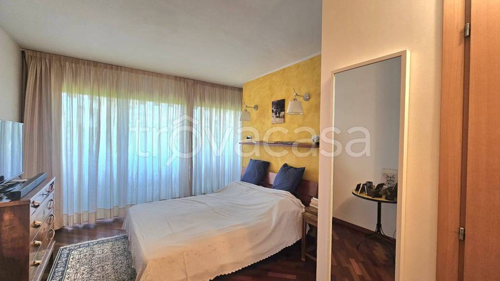 appartamento in vendita a Basiglio in zona Cascina Vione