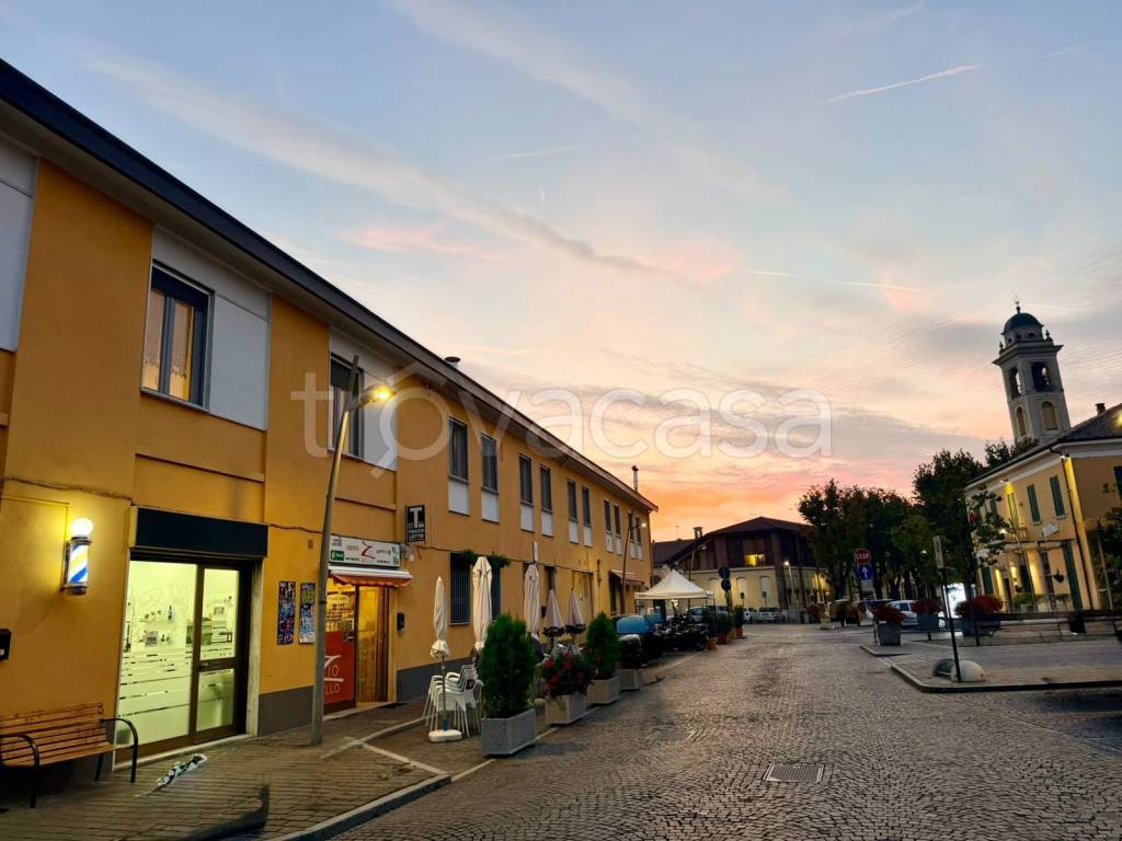 appartamento in vendita a Basiglio in zona Cascina Vione