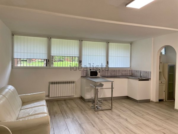 appartamento in vendita a Basiglio in zona Cascina Vione