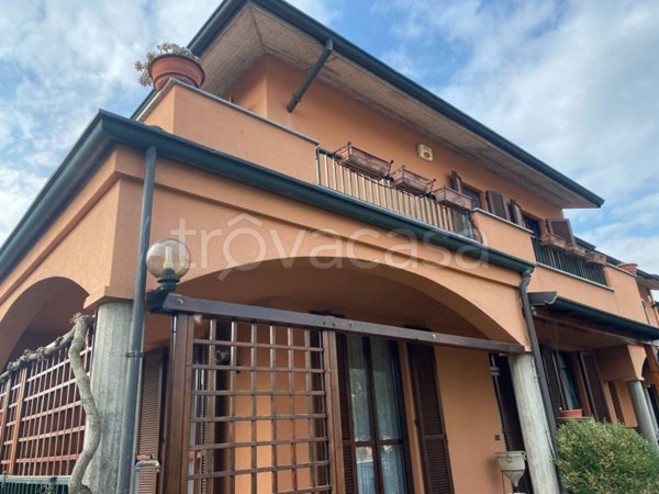 casa indipendente in vendita a Bellinzago Lombardo