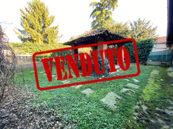 casa indipendente in vendita a Bellinzago Lombardo