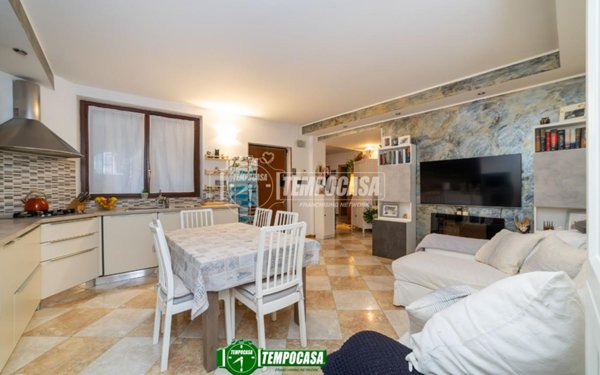 appartamento in vendita a Bellinzago Lombardo