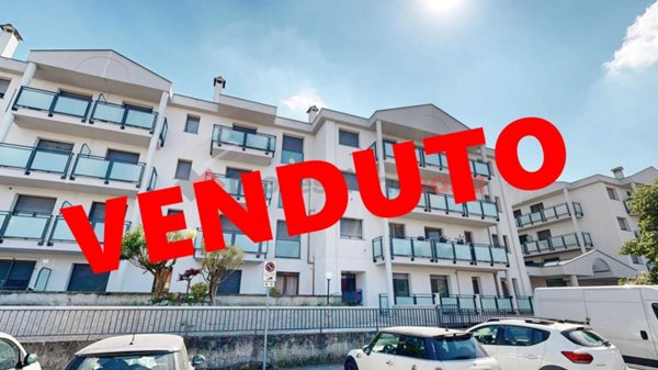 appartamento in vendita a Bellinzago Lombardo