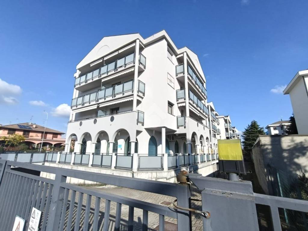 appartamento in vendita a Bellinzago Lombardo