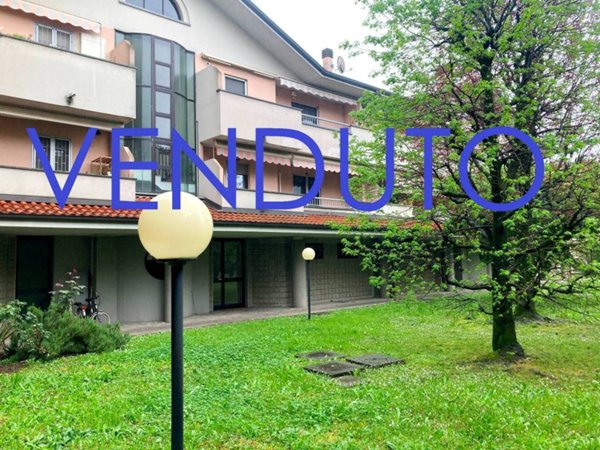 appartamento in vendita a Bellinzago Lombardo