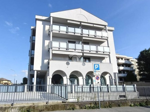 appartamento in vendita a Bellinzago Lombardo