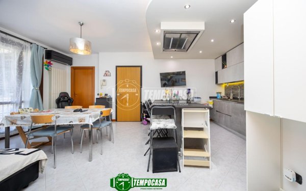 appartamento in vendita a Bellinzago Lombardo