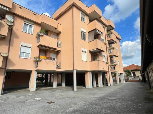 appartamento in vendita a Bellinzago Lombardo