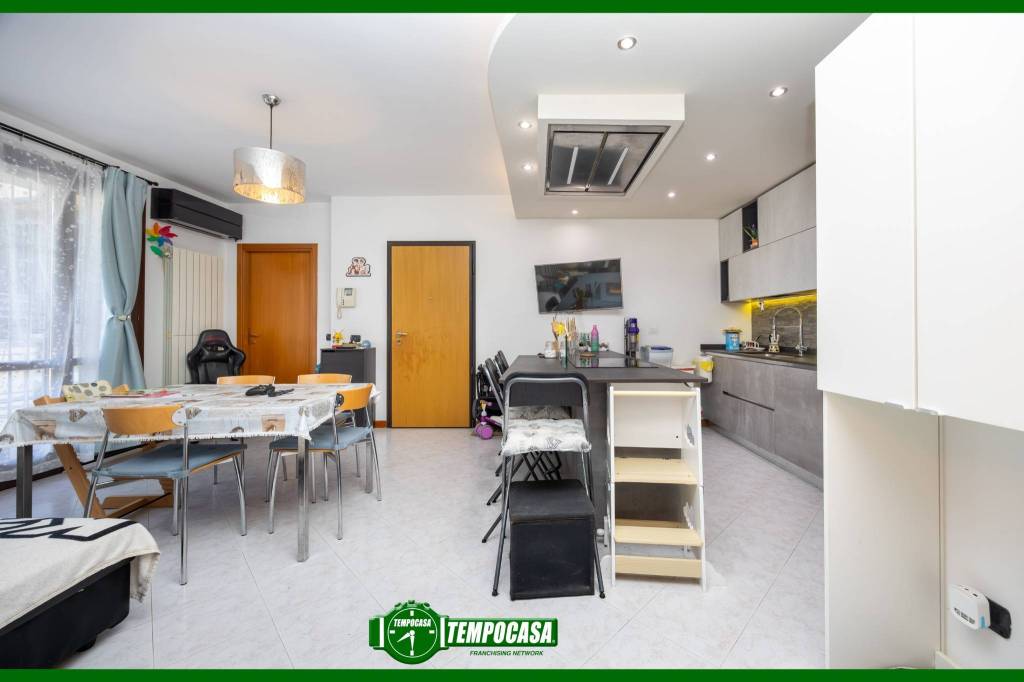 appartamento in vendita a Bellinzago Lombardo