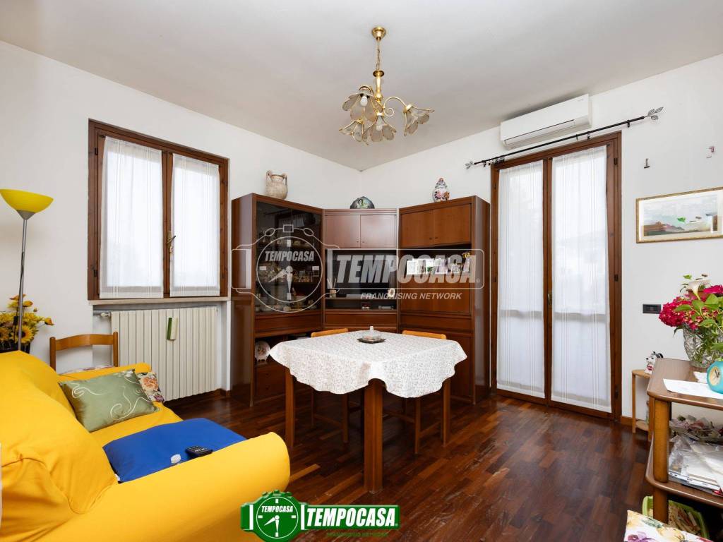 appartamento in vendita a Bellinzago Lombardo