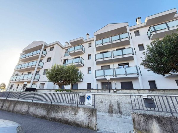 appartamento in vendita a Bellinzago Lombardo