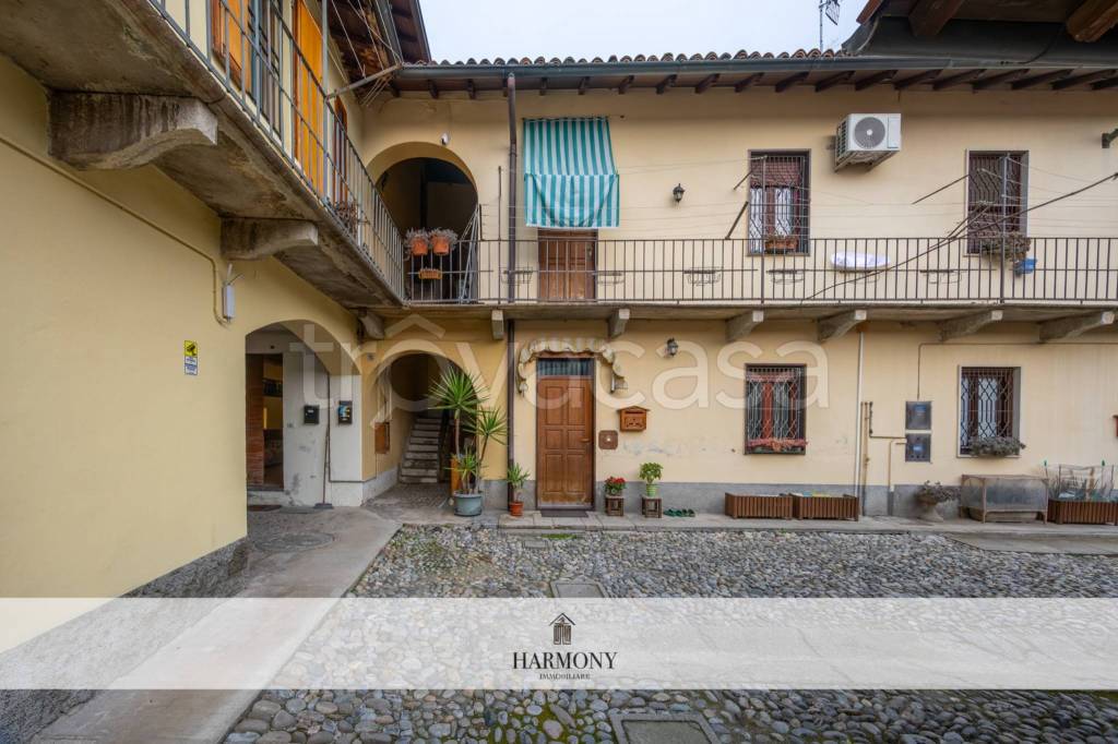 appartamento in vendita a Bellinzago Lombardo