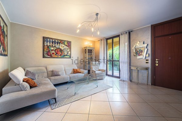 casa indipendente in vendita a Bellinzago Lombardo