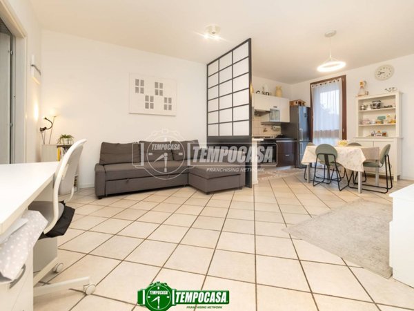 appartamento in vendita a Bellinzago Lombardo