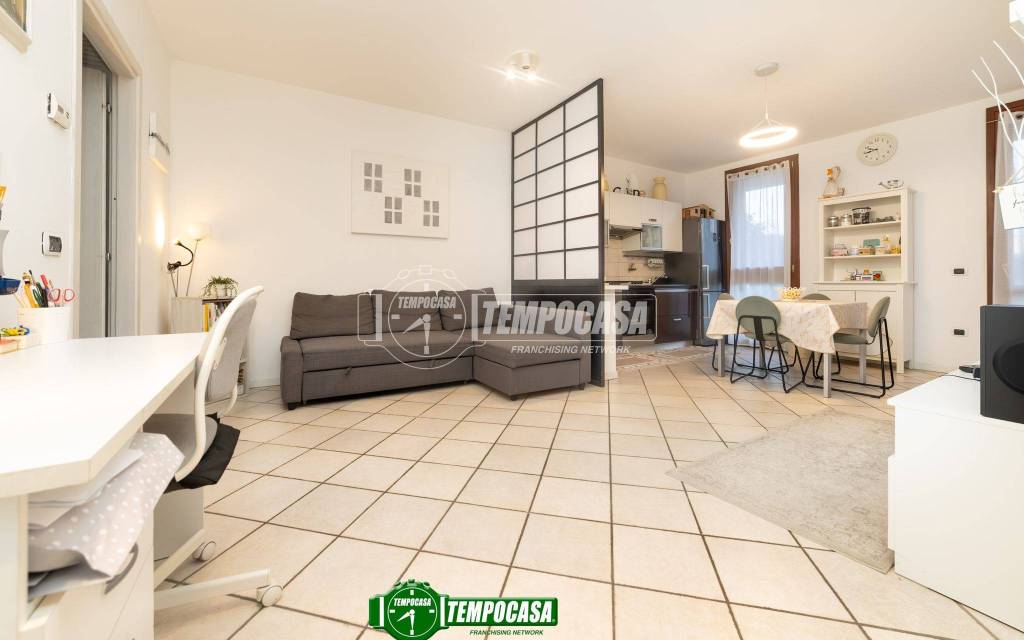 appartamento in vendita a Bellinzago Lombardo