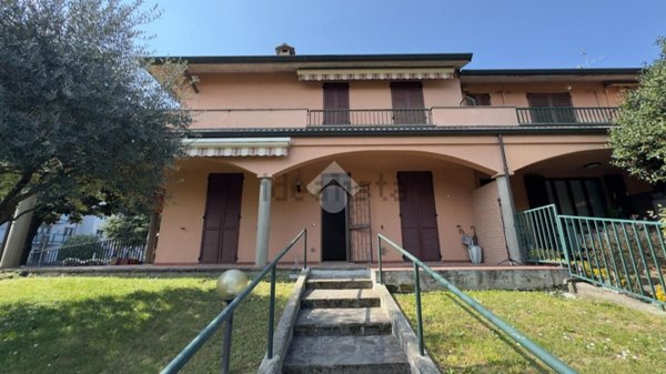 casa indipendente in vendita a Bellinzago Lombardo