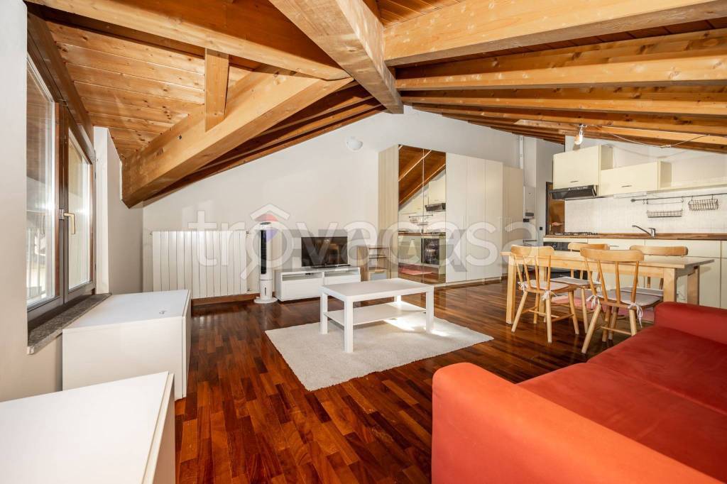 appartamento in vendita a Bellinzago Lombardo