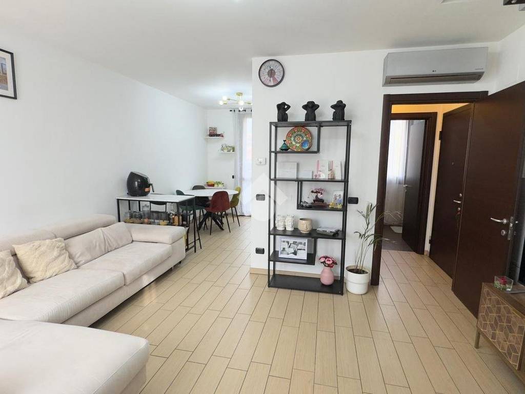 appartamento in vendita a Bellinzago Lombardo