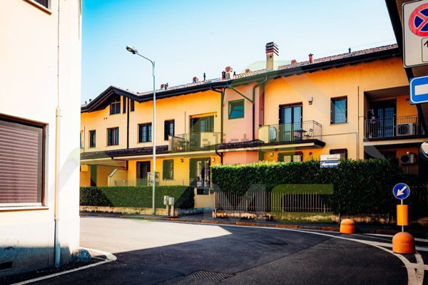 appartamento in vendita a Bellinzago Lombardo in zona Villa Fornaci