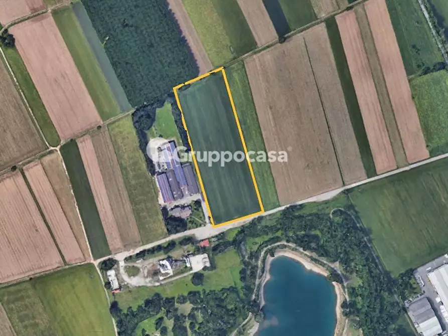 terreno agricolo in vendita a Bernate Ticino