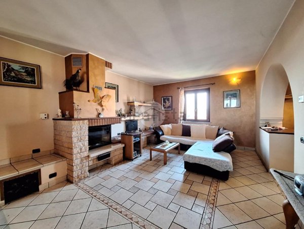 appartamento in vendita a Bernate Ticino