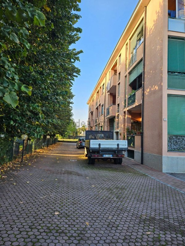 appartamento in vendita a Bernate Ticino