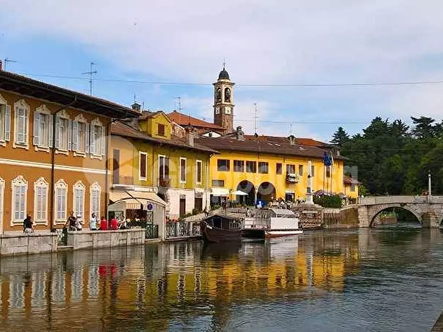 casa indipendente in vendita a Bernate Ticino