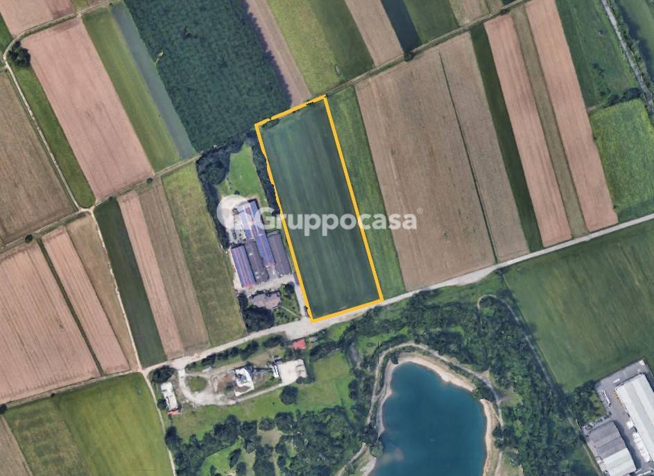 terreno agricolo in vendita a Bernate Ticino