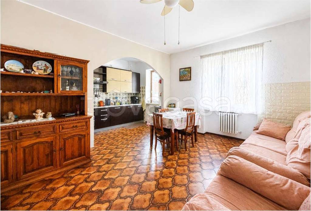 appartamento in vendita a Bernate Ticino in zona Casate Ticino