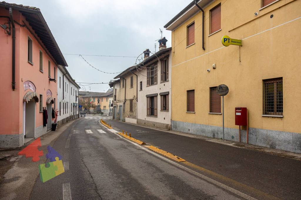 casa indipendente in vendita a Besate