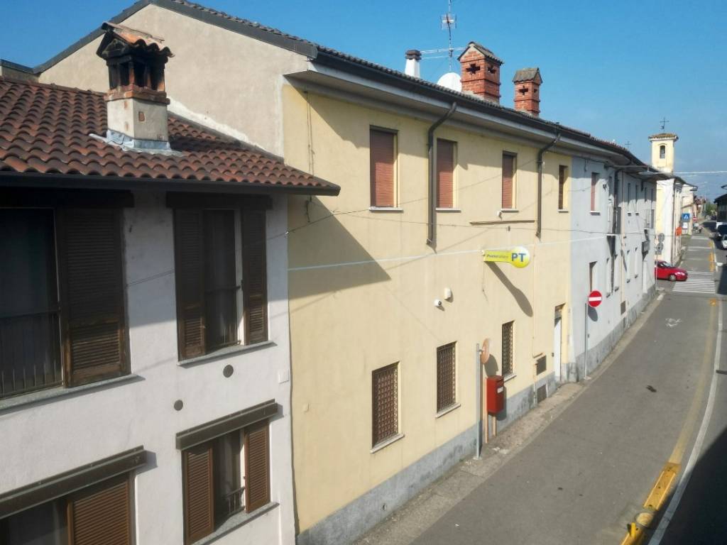 intera palazzina in vendita a Besate