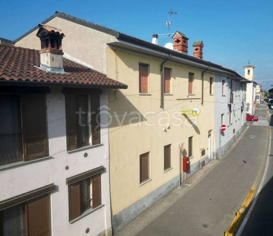 appartamento in vendita a Besate