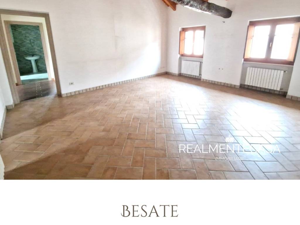 appartamento in vendita a Besate