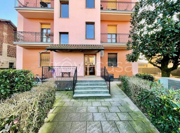 appartamento in vendita a Besate
