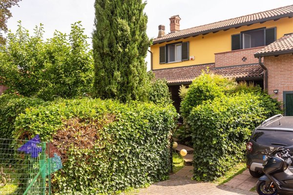 casa indipendente in vendita a Besate