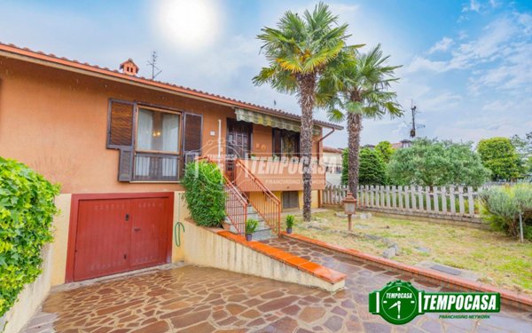 casa indipendente in vendita a Besate